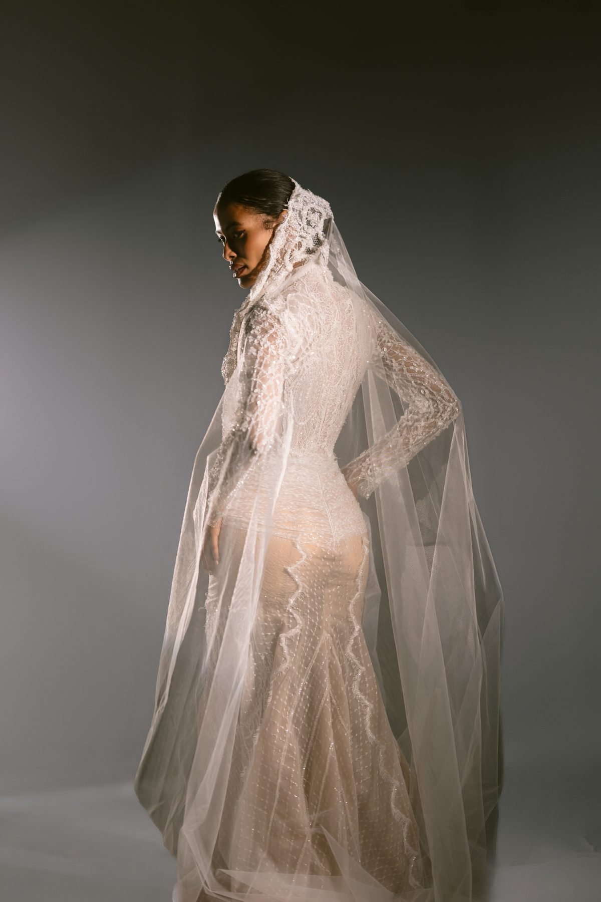 Hooded lace veil